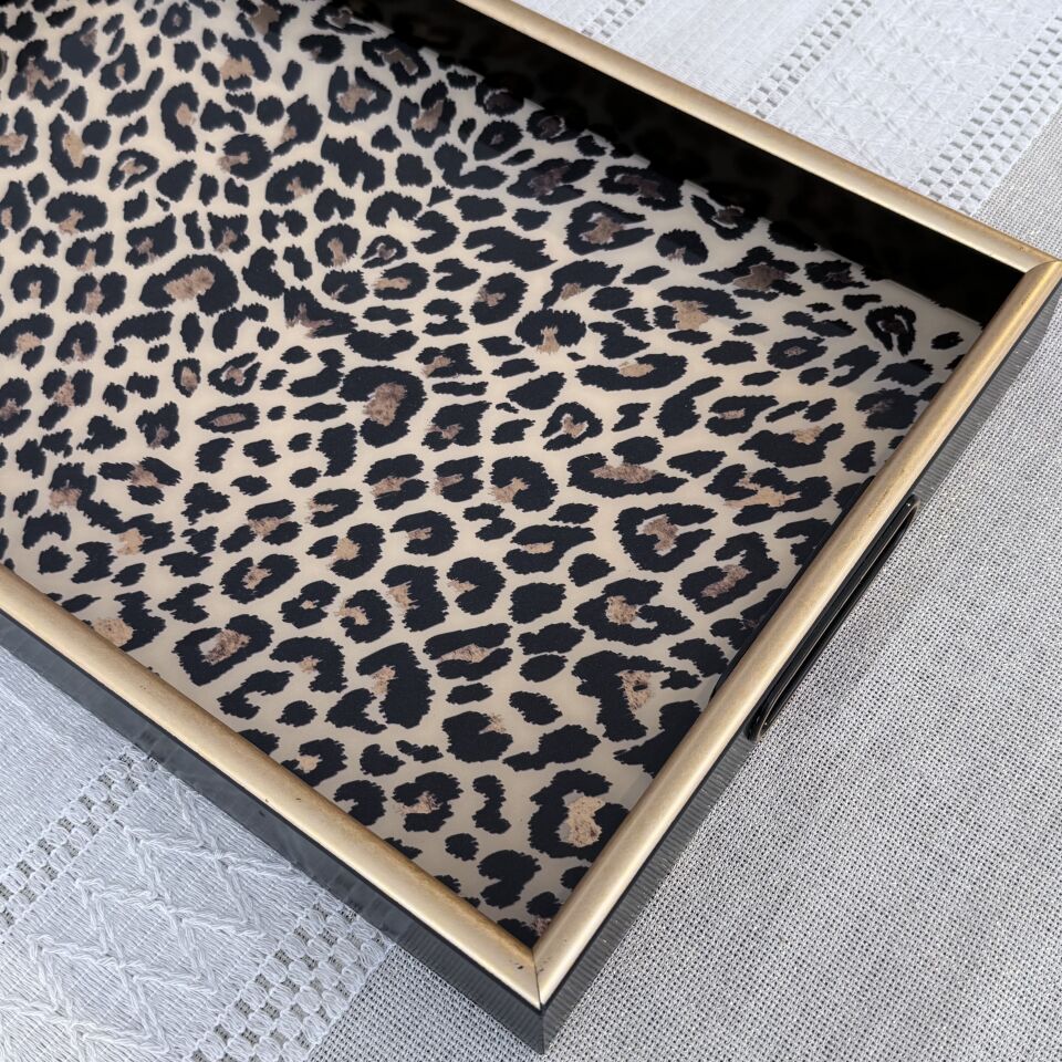 Glore A08- Leopar El Geçmeli Tepsi 31x46