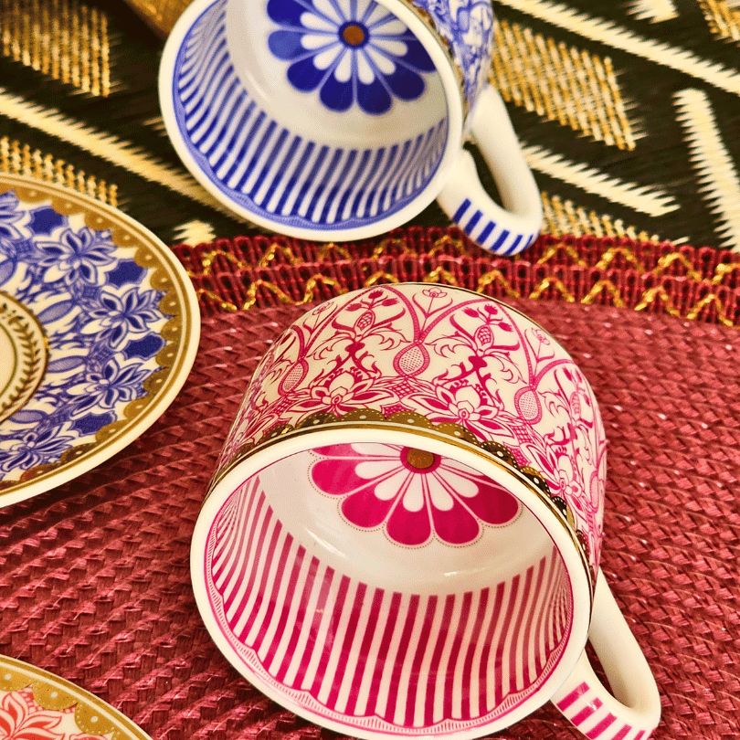 By Como Renkli 2 Kişilik Porselen Fincan Takımı (Mavi-Pembe)