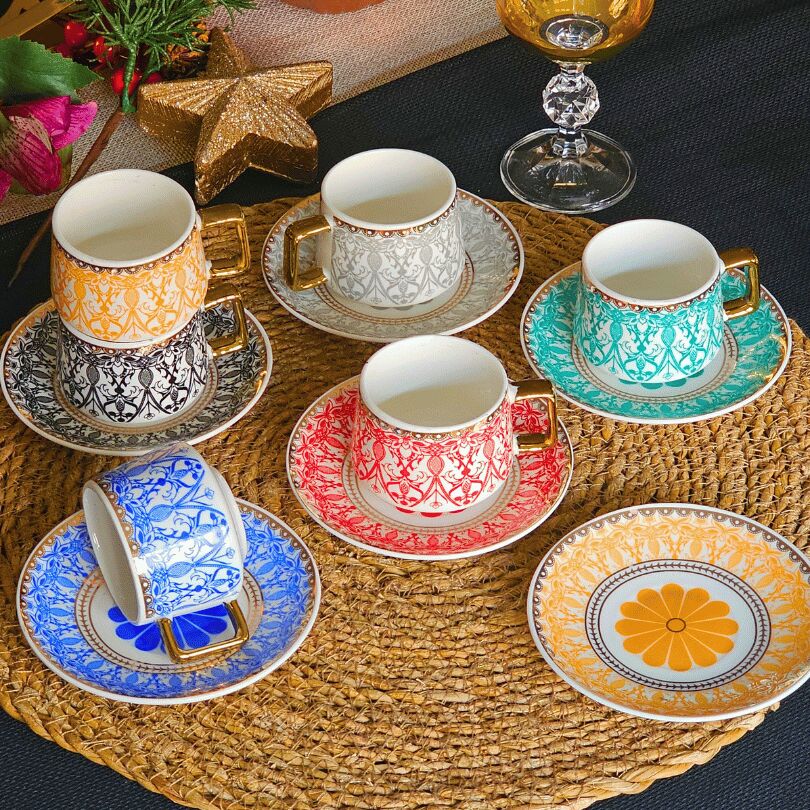 Art Works Renkli 6 Kişilik Porselen Fincan Takımı YX-230313