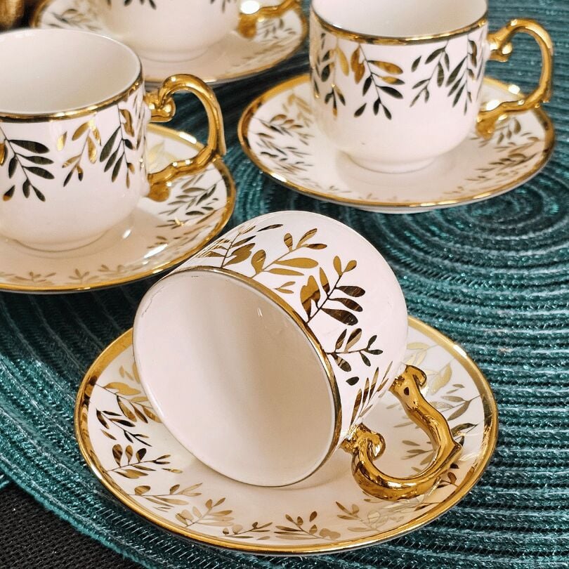 Beyaz Gold Desenli Porselen 6 Kişilik Fincan Takımı YX-230140