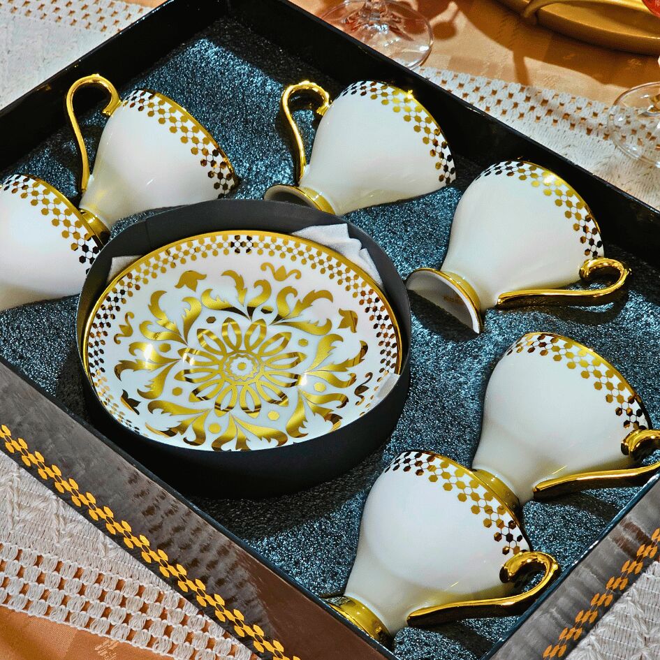 Gold Beyaz 6 Kişilik Porselen Fincan Takımı RSY-139