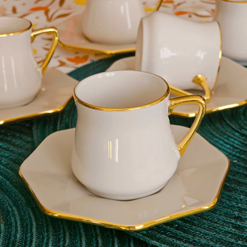 Glore Sekizgen Krem Altın Yaldızlı Kahve Fincan Takımı