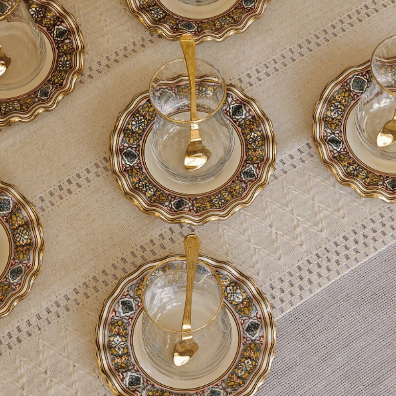 Glore Gisele Altın Yaldızlı Cam Çay Bardağı Seti