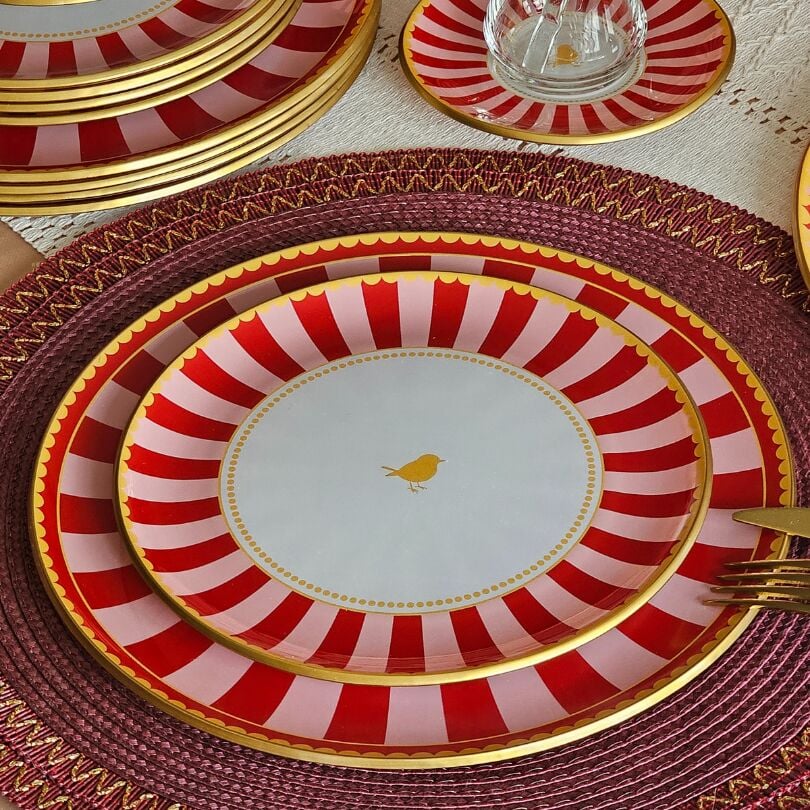 34 Parça Pink Bird Altın Yaldızlı 6 Kişilik Pasta Çay Servis İkram Takımı