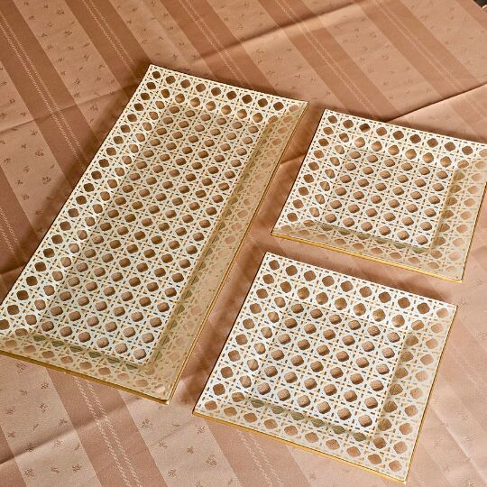 Boabab Kare Opal Altın Yaldızlı Baton Tepsi + 2 Adet Pasta Tabağı