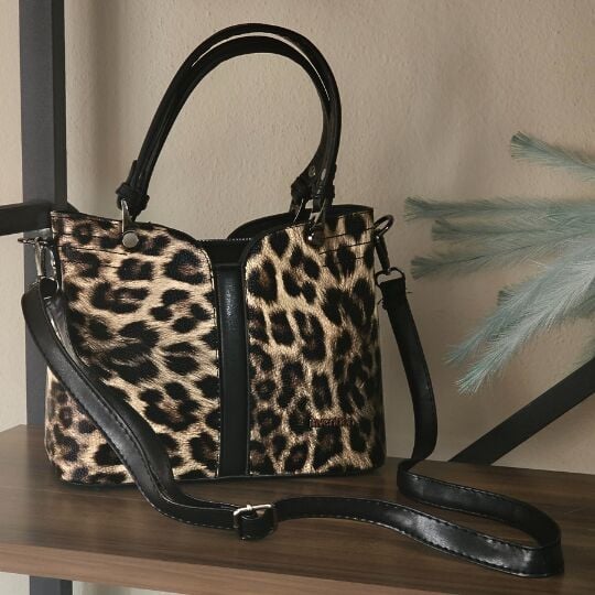 Leopar Desenli Fermuarlı Omuz ve El Çantası