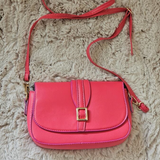 Fuşya Pembe Mini Tokalı Omuz Çantası