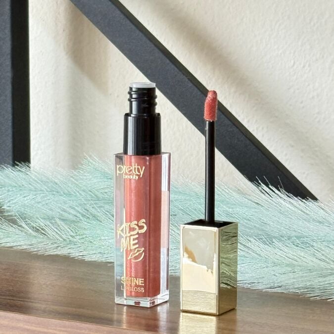 Sudedi Home Kiss Me Shine Lip Gloss - Şeftali Tonlarında Işıltılı Dudak Parlatıcısı
