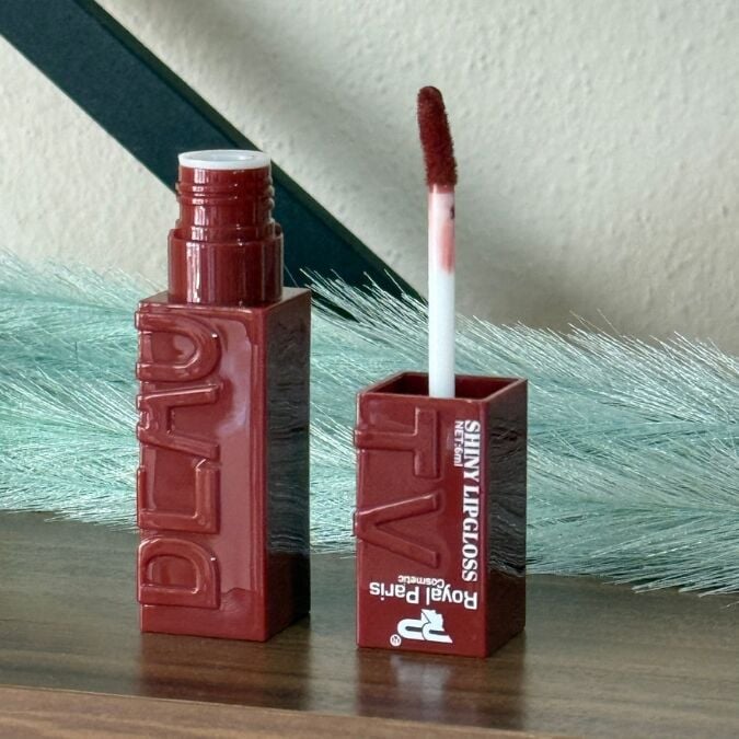 Sudedi Home Shiny Lip Gloss - Kahverengi Tonlarda Parlak Dudak Parlatıcısı
