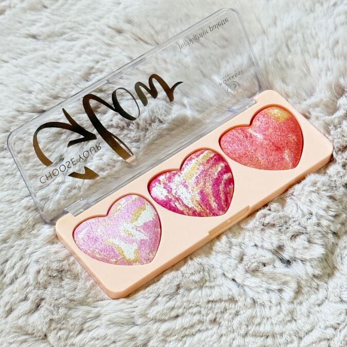 Sudedi Home Aşkla Işılda! Kalp Formlu Highlighter & Aydınlatıcı Paleti