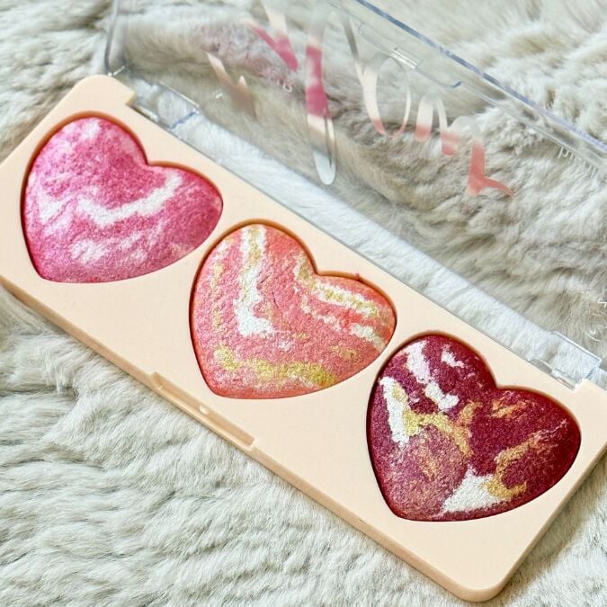 Sudedi Home Romantik Işıltılar Paleti - Kalp Tasarımlı Highlighter Seti