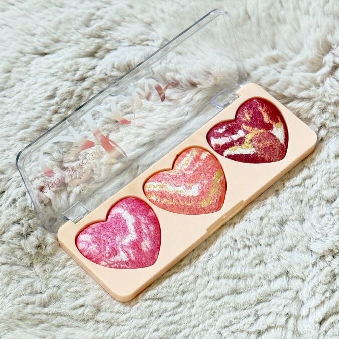 Sudedi Home Romantik Işıltılar Paleti - Kalp Tasarımlı Highlighter Seti