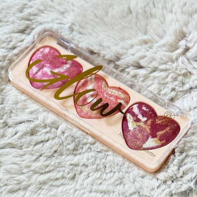 Sudedi Home Romantik Işıltılar Paleti - Kalp Tasarımlı Highlighter Seti